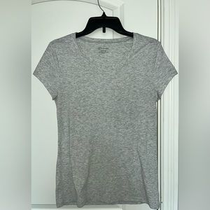 No Boundaries Light Gray T-Shirt L (11-13)